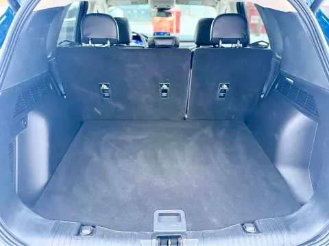 2020 Ford Escape Hybrid Titanium, Hybrid
